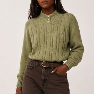 Vintage Sage Green Cropped Sweater Womens M Cable Knit Pearl Button Cottagecore